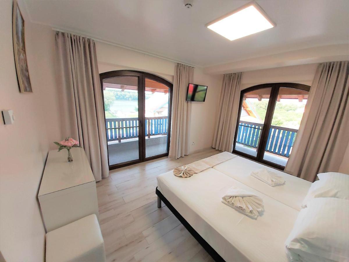 Camere De Inchiriat Băltenii de Sus Exterior foto